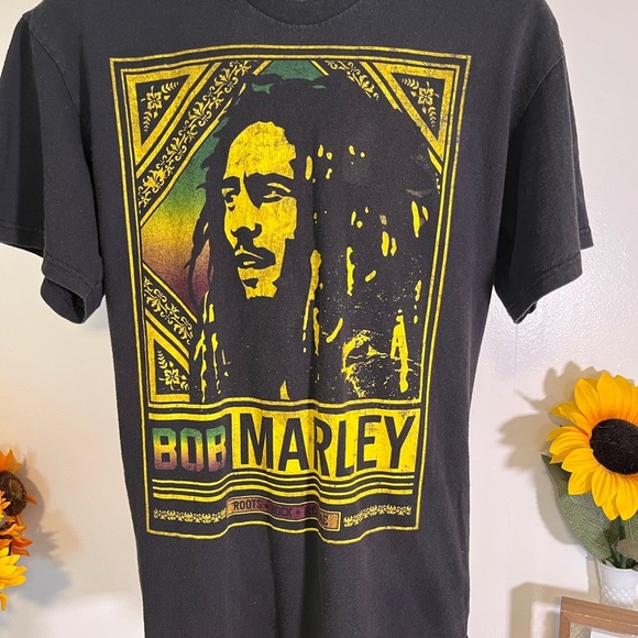 Bob Marley Graphic Tee - Black - Picture 1 of 3
